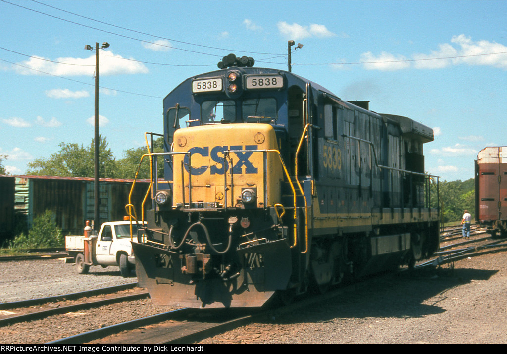 CSX 5838